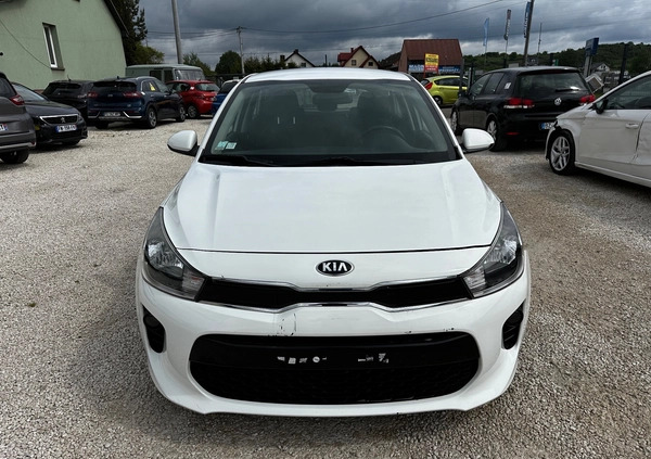 Kia Rio cena 25900 przebieg: 117000, rok produkcji 2017 z Góra małe 301